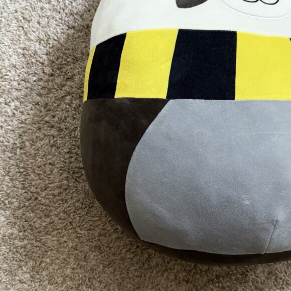 HUGE Squishmallows Harry Potter JUMBO 20” Inch Hufflepuff Badger Plush Toy - Picture 9 of 10